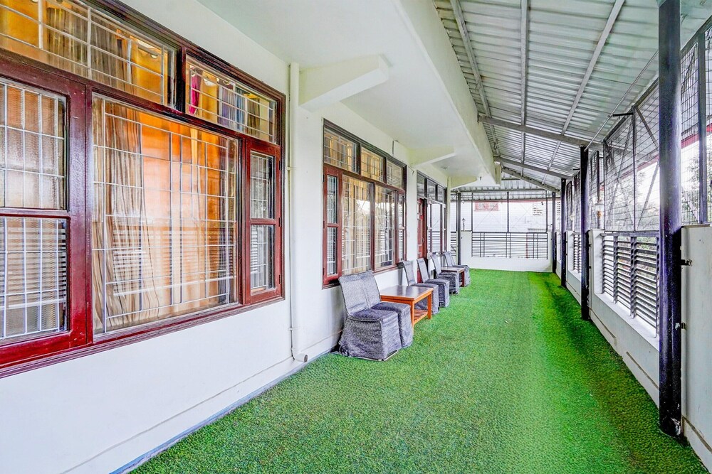 blissful mountain view near mall road