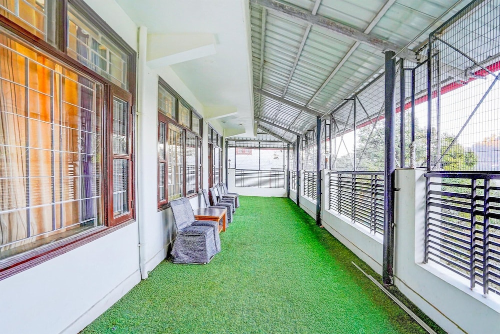 blissful mountain view near mall road