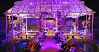 orchha river stone resort