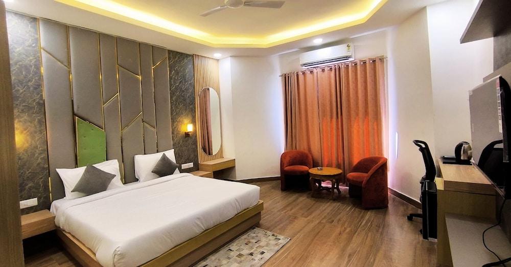 orchha river stone resort