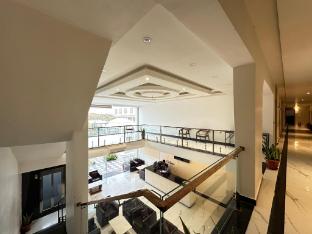 orchha river stone resort