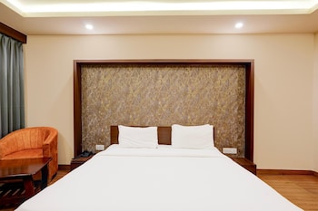 premium stays near phoenix mall