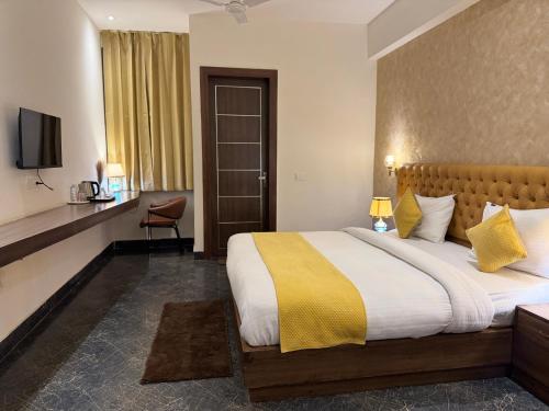 hotel shivaka suites delhi airport