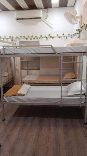 Pranam Dormitory,,1 star