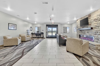 Cobblestone Hotel & Suites - Eaton,,3 star