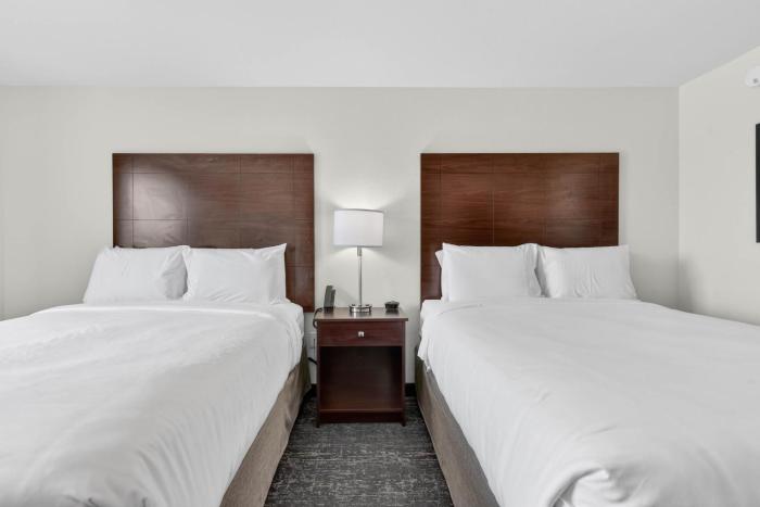 cobblestone hotel and suites eaton