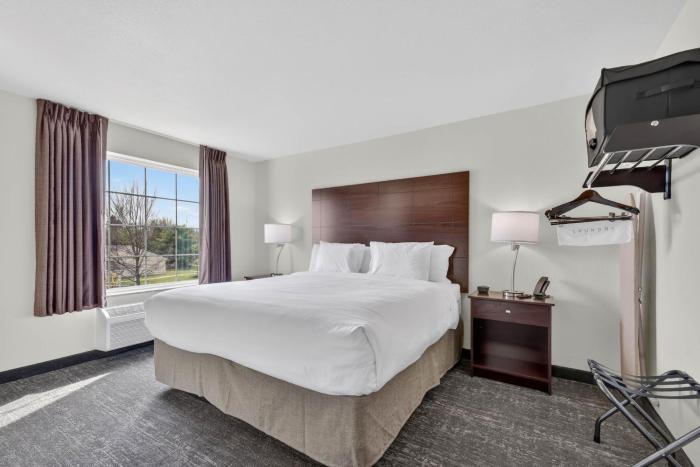 cobblestone hotel and suites eaton