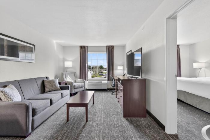 cobblestone hotel and suites eaton