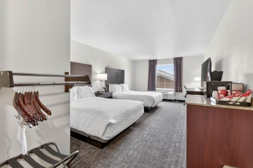 cobblestone hotel and suites eaton