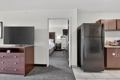 cobblestone hotel and suites eaton