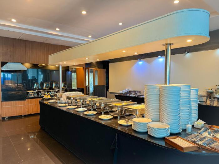 avana x the cross residence