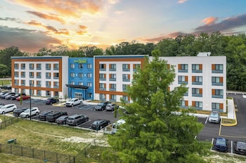 yourspace hotels chesapeake