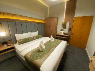 coral bay hotel khorfakkan