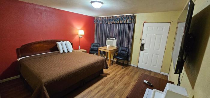 deluxe inn