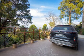 alaya stays captains nest 3 bhk retreat with garden and scenic views