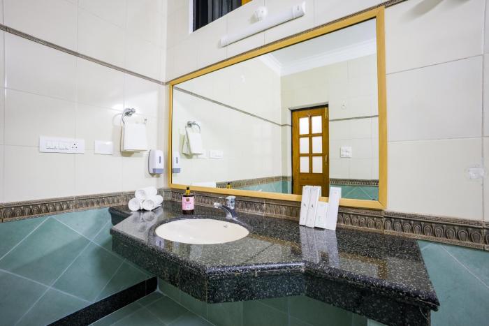 alaya stays captains nest 3 bhk retreat with garden and scenic views