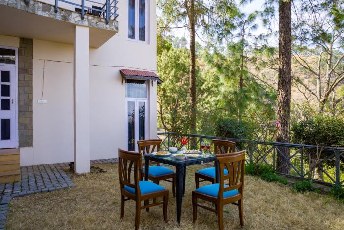 alaya stays captains nest 3 bhk retreat with garden and scenic views