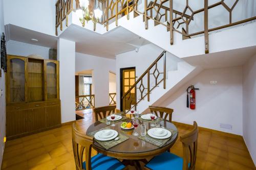 alaya stays captains nest 3 bhk retreat with garden and scenic views
