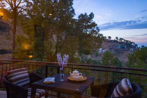 alaya stays captains nest 3 bhk retreat with garden and scenic views