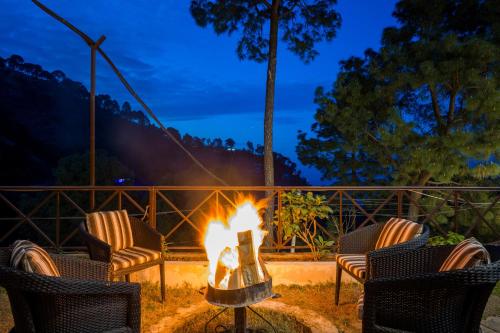 alaya stays captains nest 3 bhk retreat with garden and scenic views