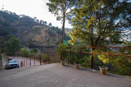 alaya stays captains nest 3 bhk retreat with garden and scenic views