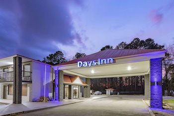 Days Inn By Wyndham Leeds,Leeds>>Birmingham,2 star