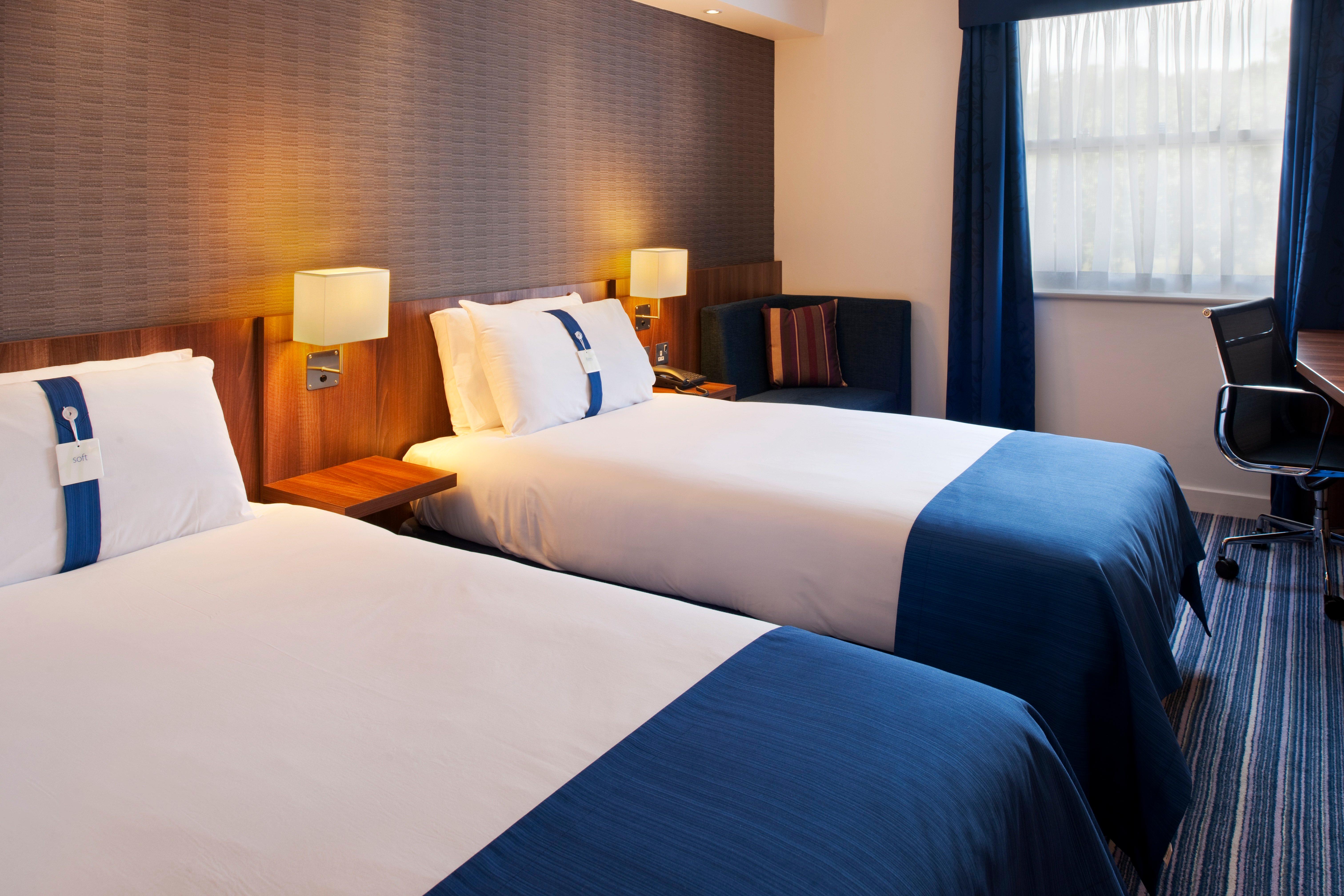 holiday inn express leeds east by ihg