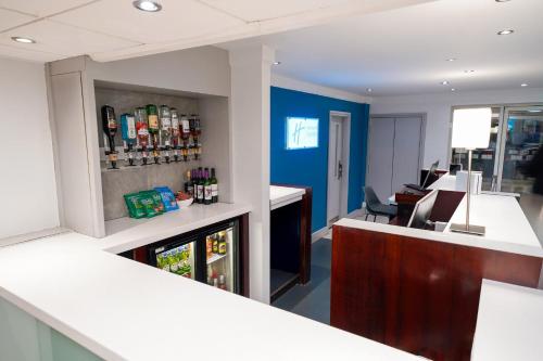 holiday inn express leeds east by ihg