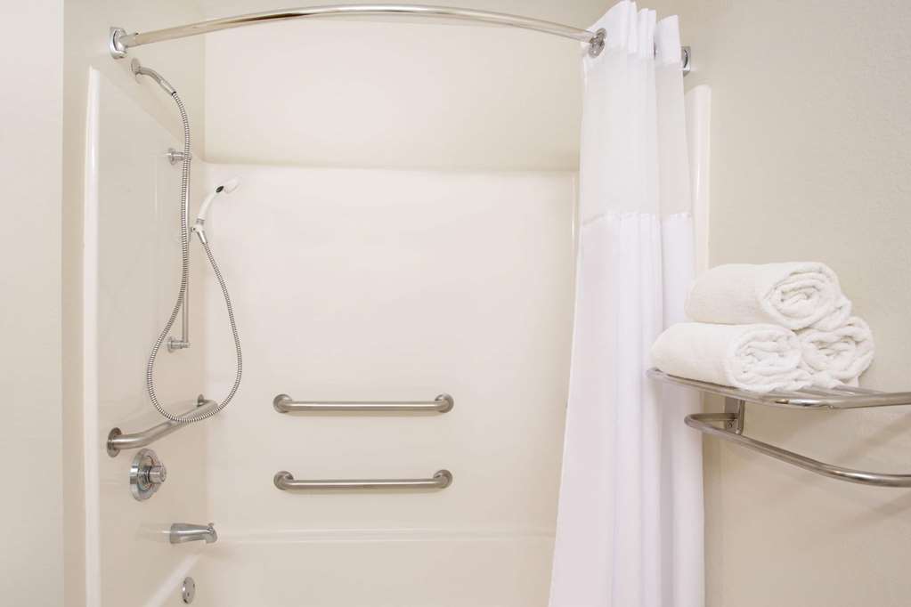 microtel inn and suites by wyndham leesburg mt dora