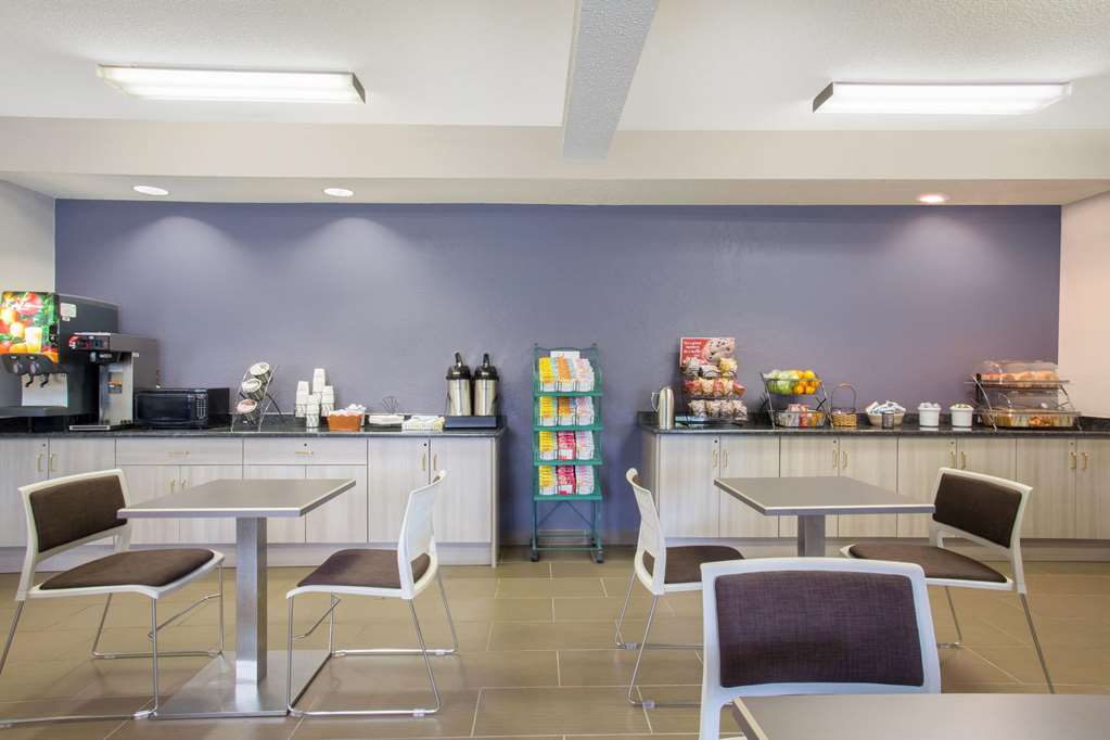 microtel inn and suites by wyndham leesburg mt dora