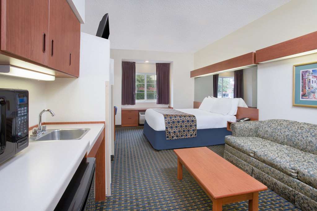 microtel inn and suites by wyndham leesburg mt dora