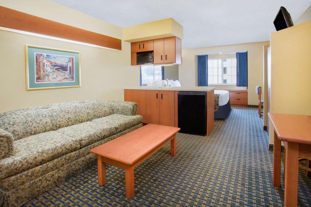microtel inn and suites by wyndham leesburg mt dora