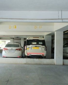 Luxury 4 Bedroom's Apartment,,3 star