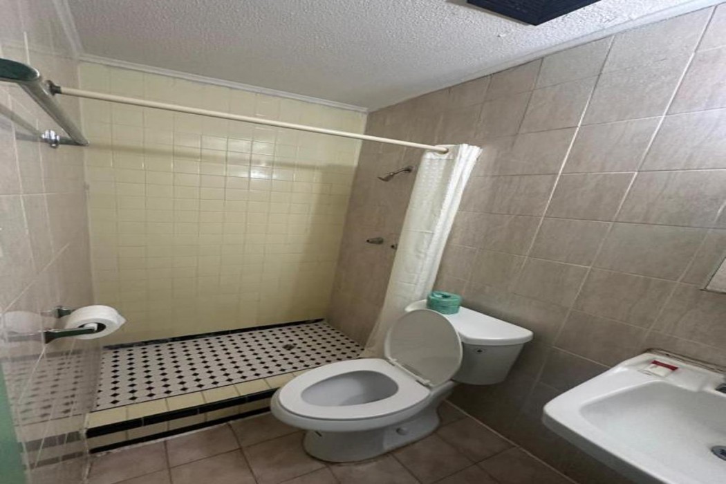 oyo hotel jonesboro near atlanta airport