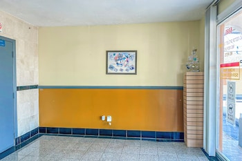 Oyo Hotel Jonesboro Near Atlanta Airport,,3 star