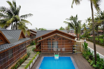 grand vatika resort hotel