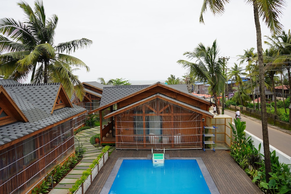 grand vatika resort hotel