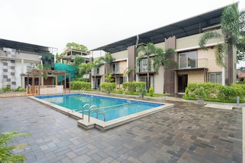 alaya stays imperial calista 4bhk near khandala hills