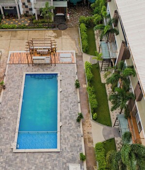 alaya stays imperial calista 4bhk near khandala hills