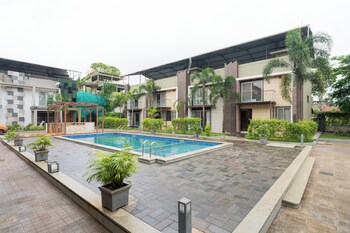 alaya stays imperial calista 4bhk near khandala hills