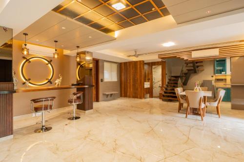 alaya stays imperial calista 4bhk near khandala hills