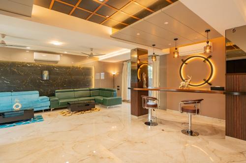 alaya stays imperial calista 4bhk near khandala hills