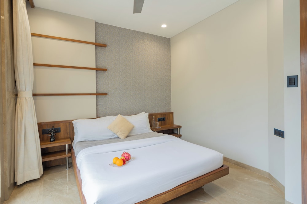 alaya stays imperial mystara 5bhk near khandala hills