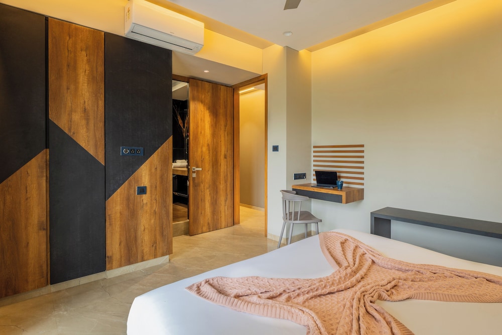 alaya stays imperial mystara 5bhk near khandala hills