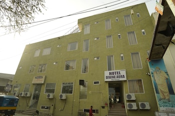 hotel divine aura a premium hotel
