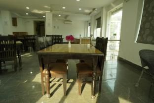 hotel divine aura a premium hotel