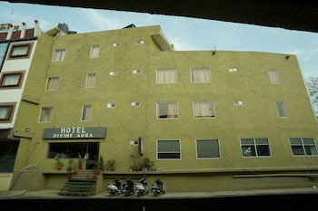 hotel divine aura a premium hotel