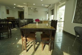 hotel divine aura a premium hotel