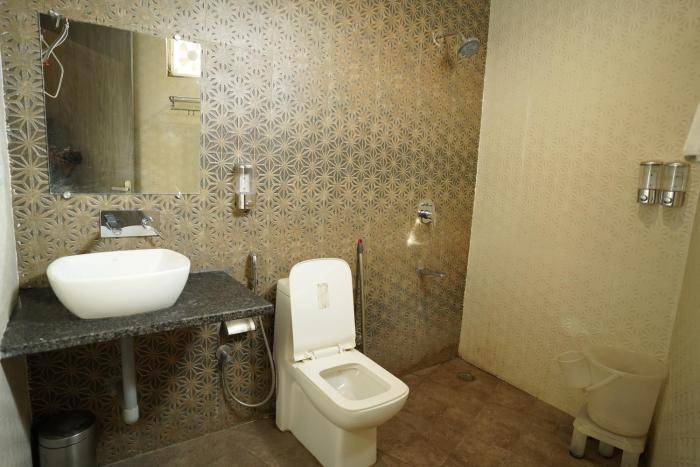 hotel divine aura a premium hotel