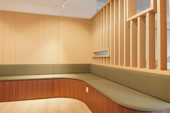 Geneva Youth Hostel,,2 star